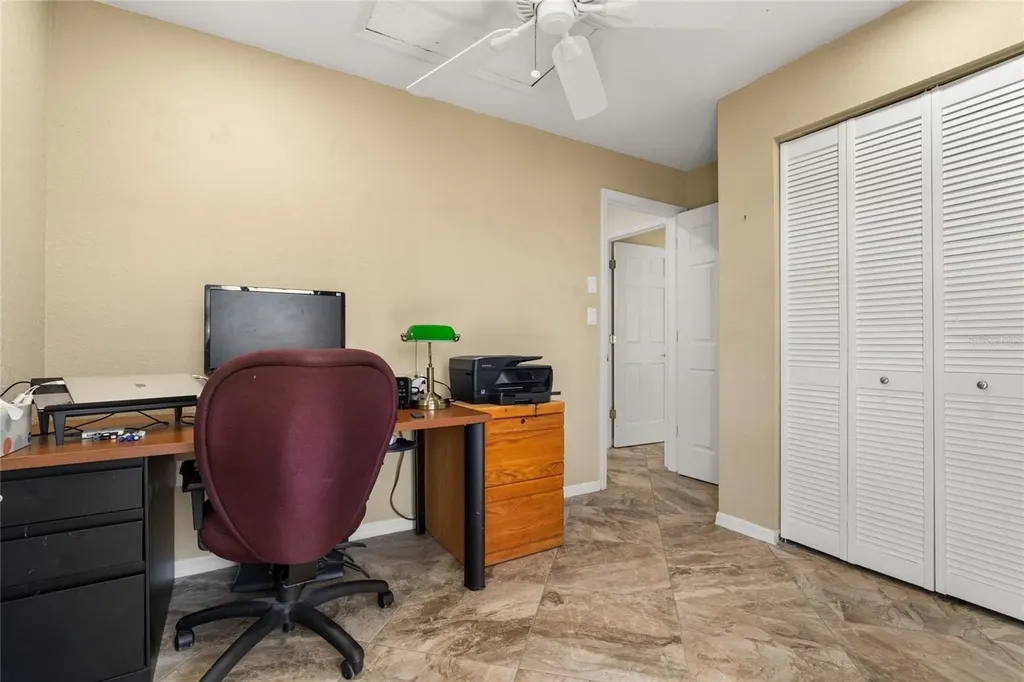 136 Creek Drive SE Port Charlotte FL 33952