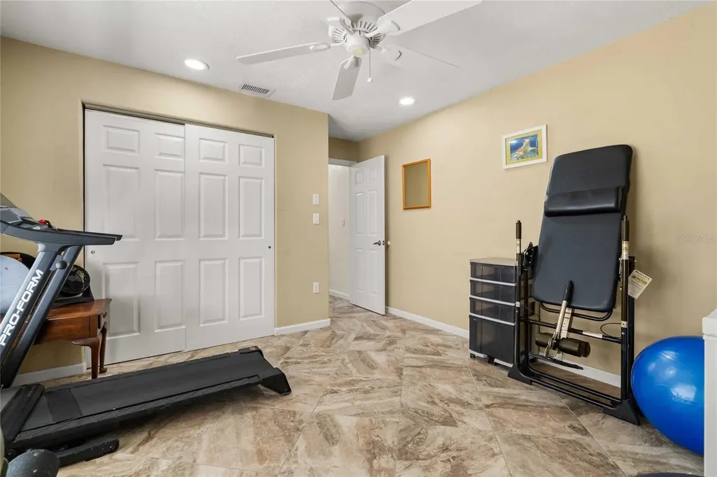 136 Creek Drive SE Port Charlotte FL 33952