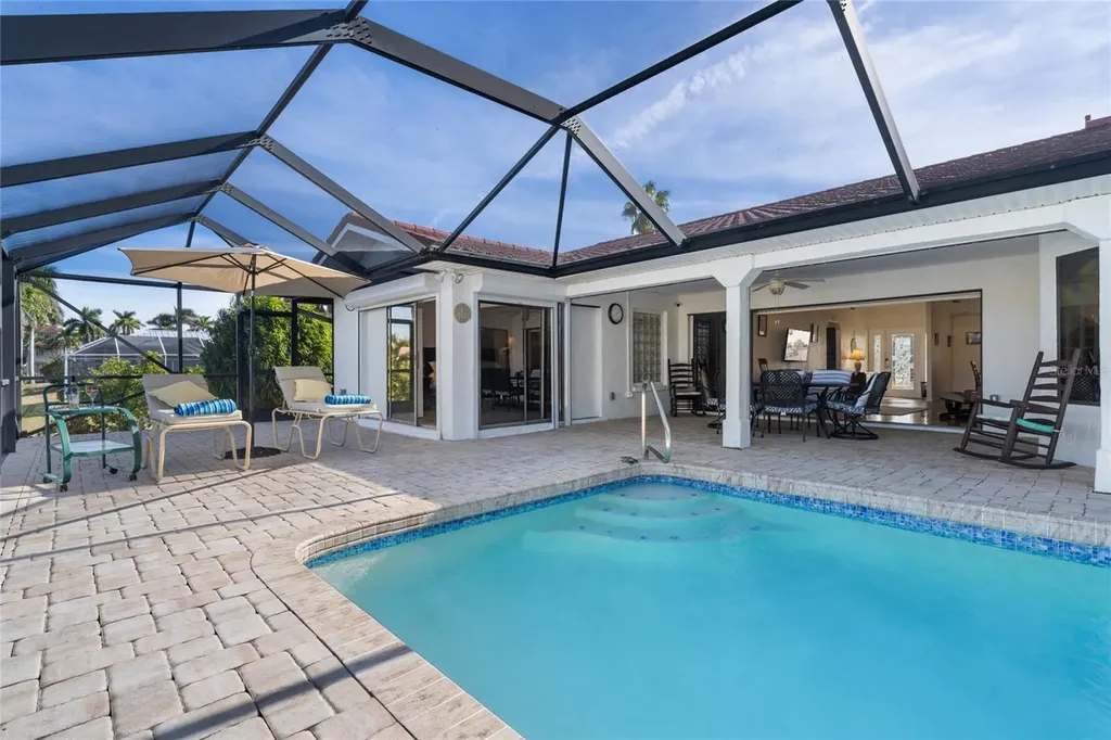 136 Creek Drive SE Port Charlotte FL 33952