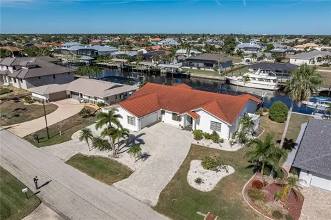 136 Creek Drive SE Port Charlotte FL 33952