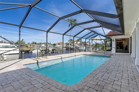 136 Creek Drive SE Port Charlotte FL 33952