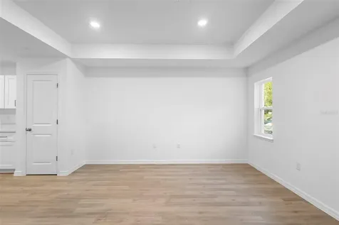 2264 Suanee Eustis FL 32726