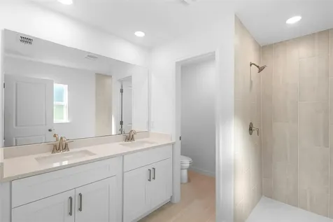 2264 Suanee Eustis FL 32726