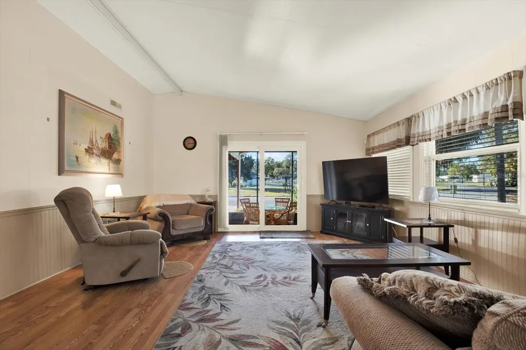 9375 Grizzly Bear Lane Weeki Wachee FL 34613