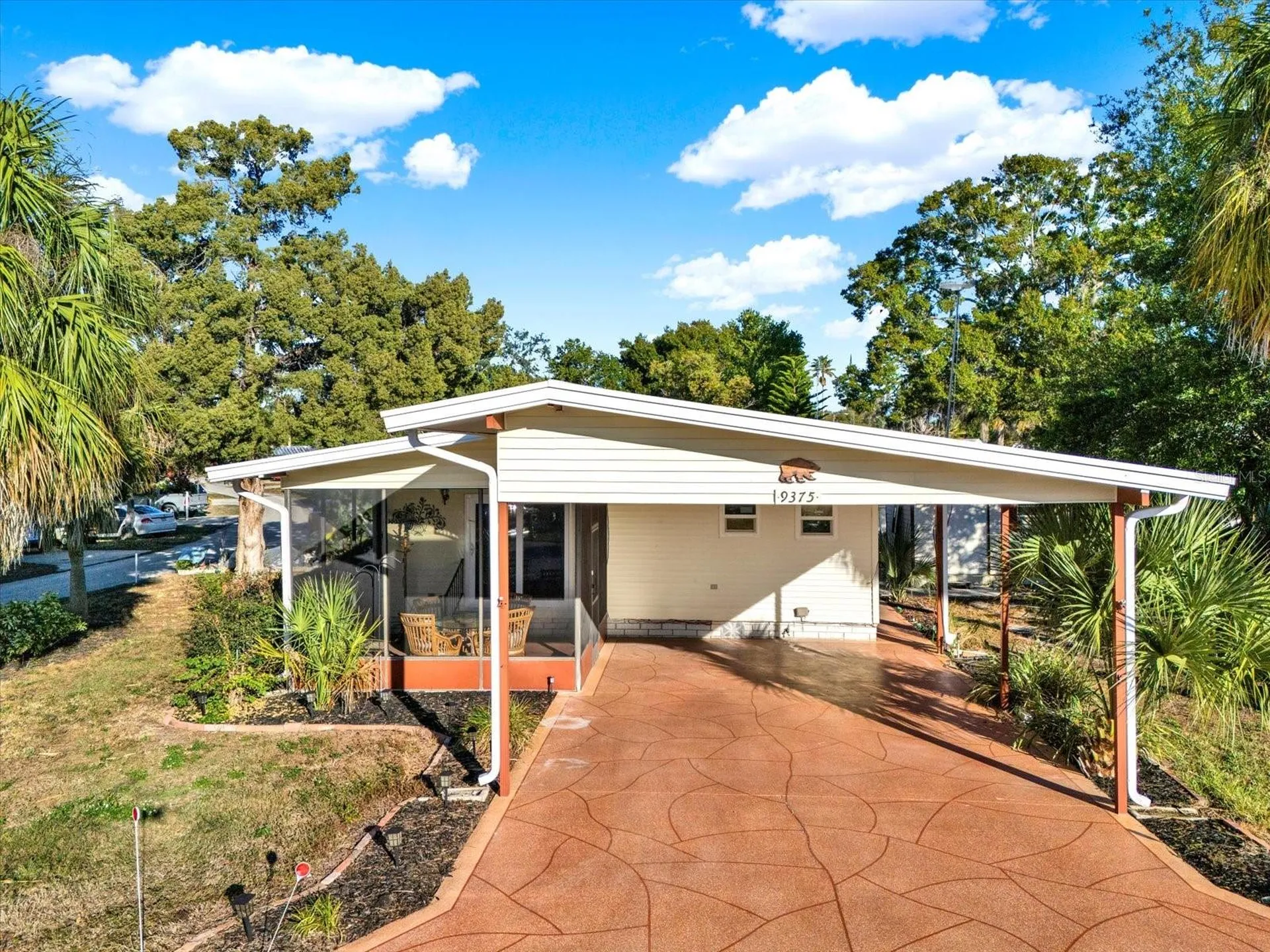 9375 Grizzly Bear Lane Weeki Wachee FL 34613