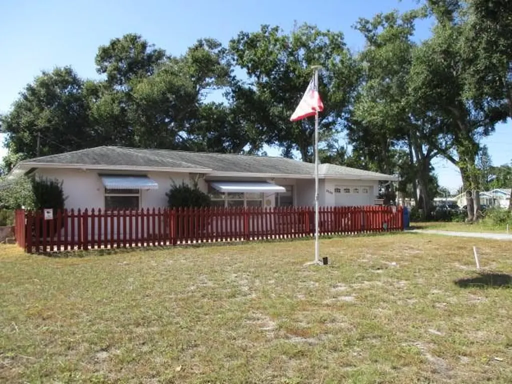 3780 51st Street N St Petersburg FL 33710