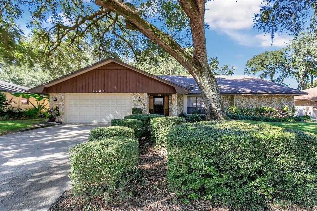 4430 Carolwood Street Orlando FL 32812