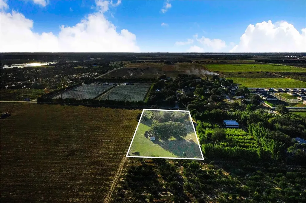 1114 H L Smith Road Haines City FL 33844