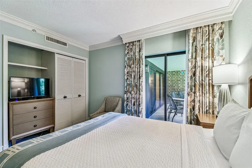 36750 Us Highway 19 N Palm Harbor FL 34684