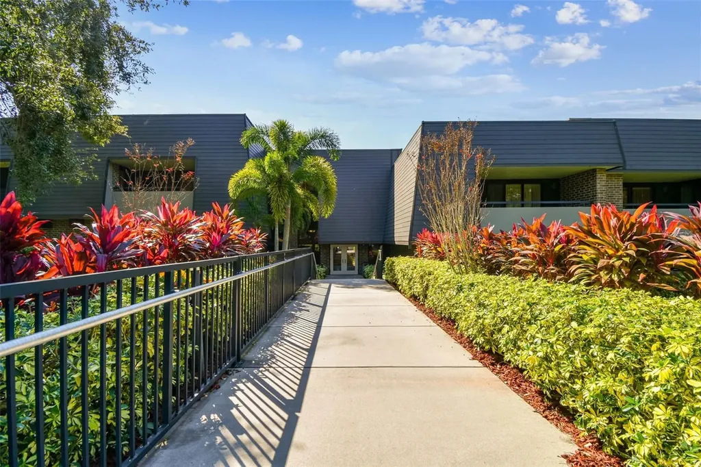 36750 Us Highway 19 N Palm Harbor FL 34684