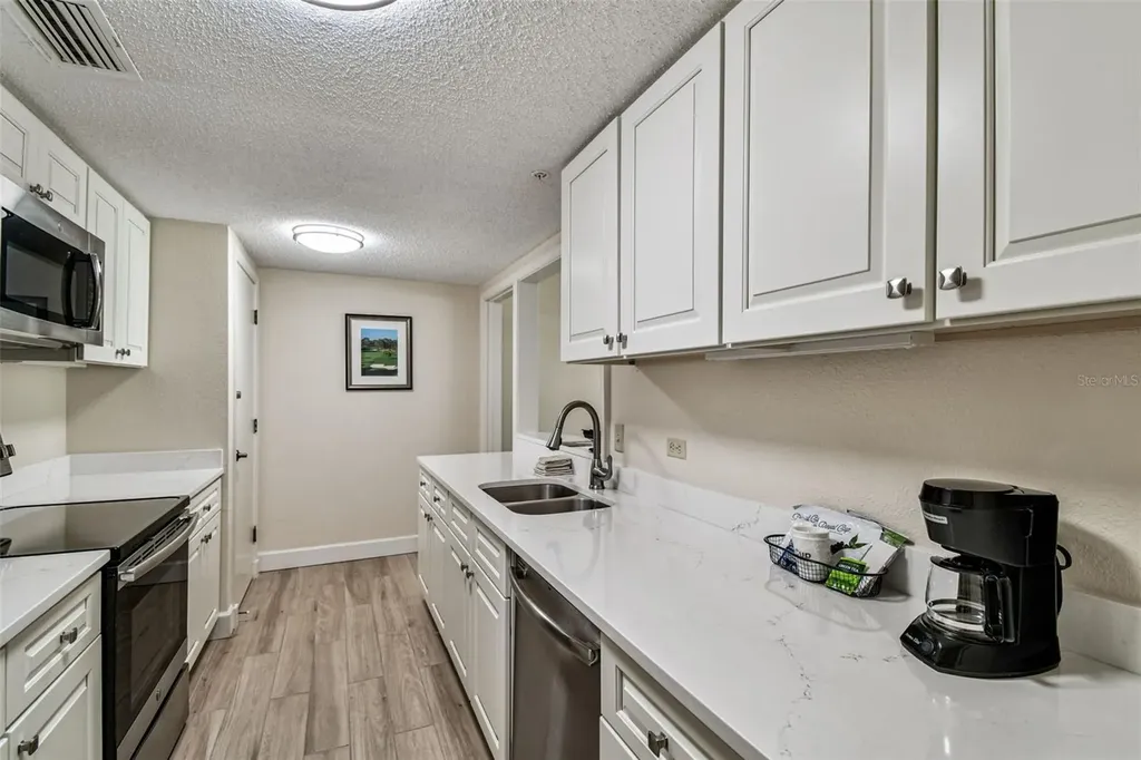 36750 Us Highway 19 N Palm Harbor FL 34684
