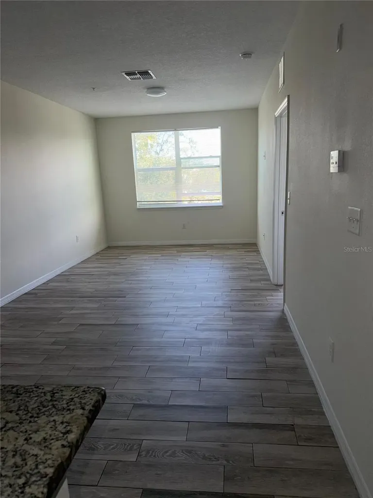 2121 Mccoy Road Orlando FL 32809