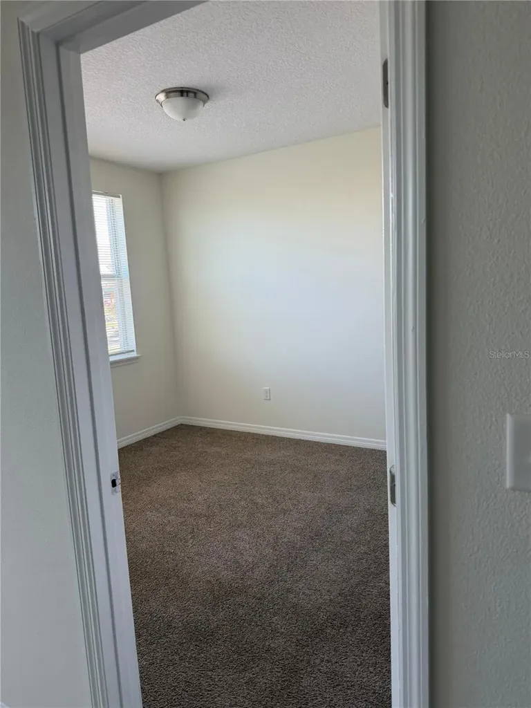 2121 Mccoy Road Orlando FL 32809