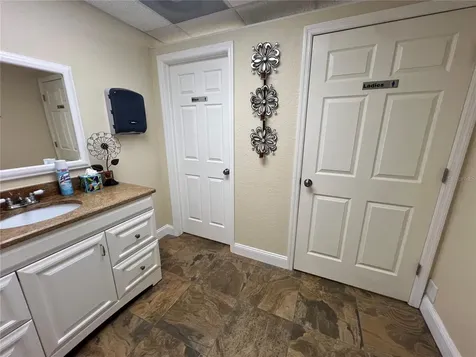 4505 Town N Country Boulevard Tampa FL 33615