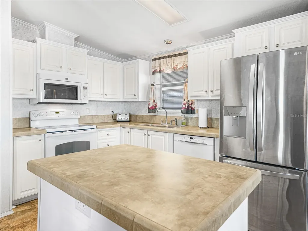 16 Queen Of Waters Street Lake Wales FL 33898