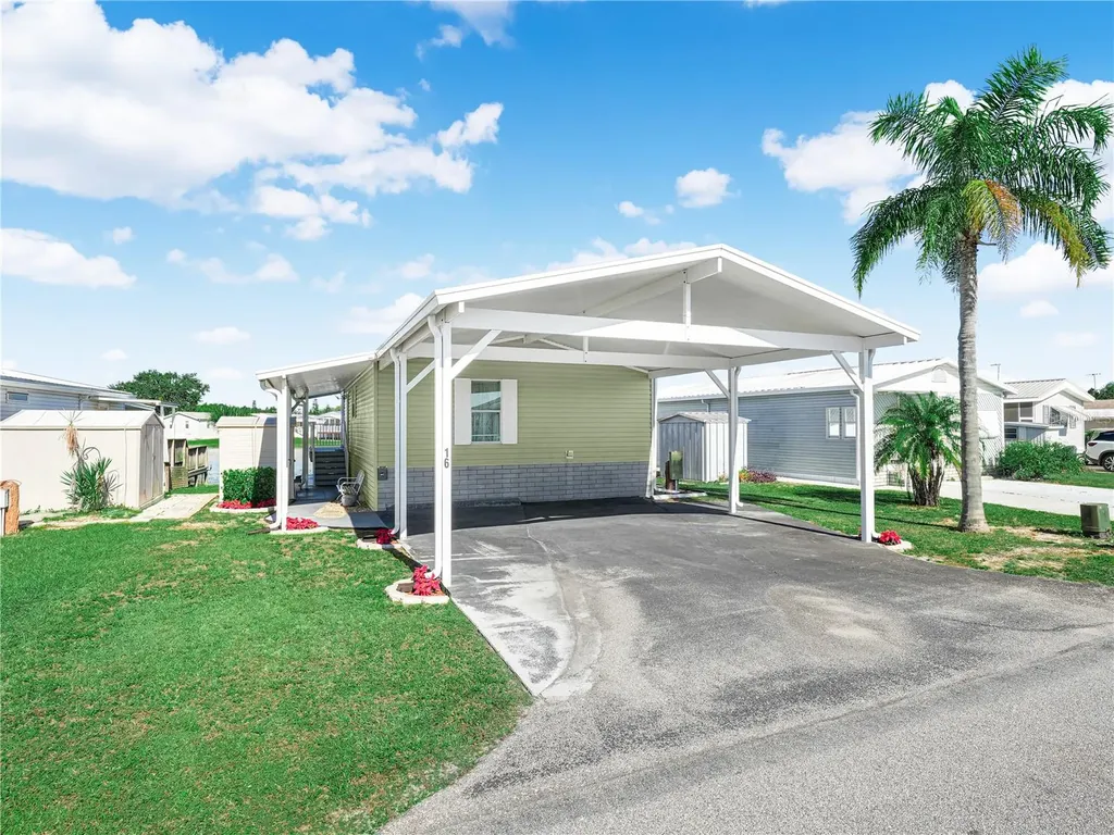 16 Queen Of Waters Street Lake Wales FL 33898