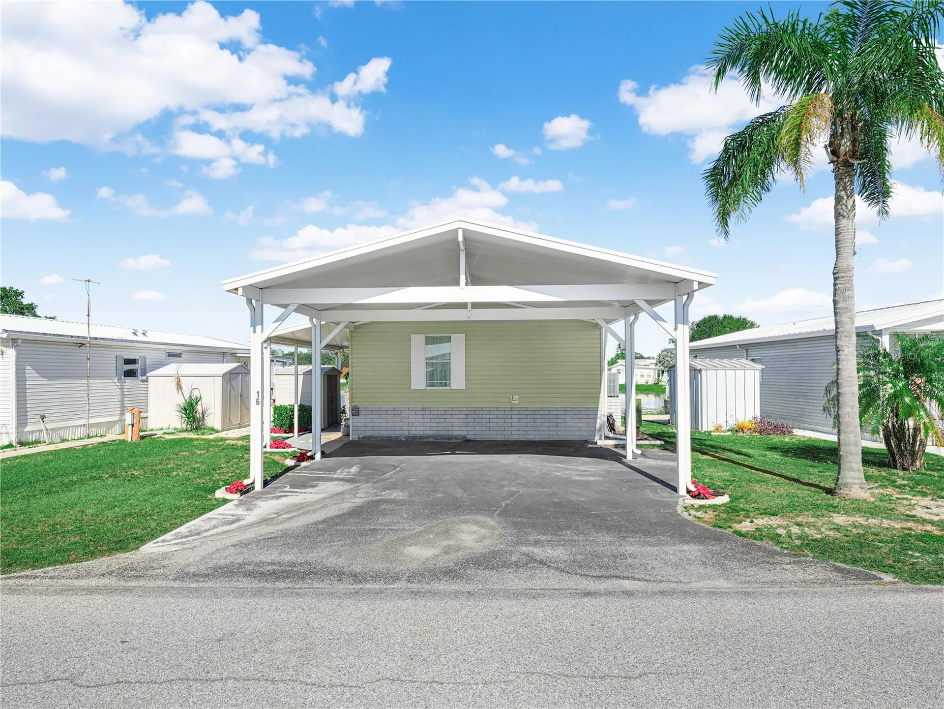 16 Queen Of Waters Street Lake Wales FL 33898