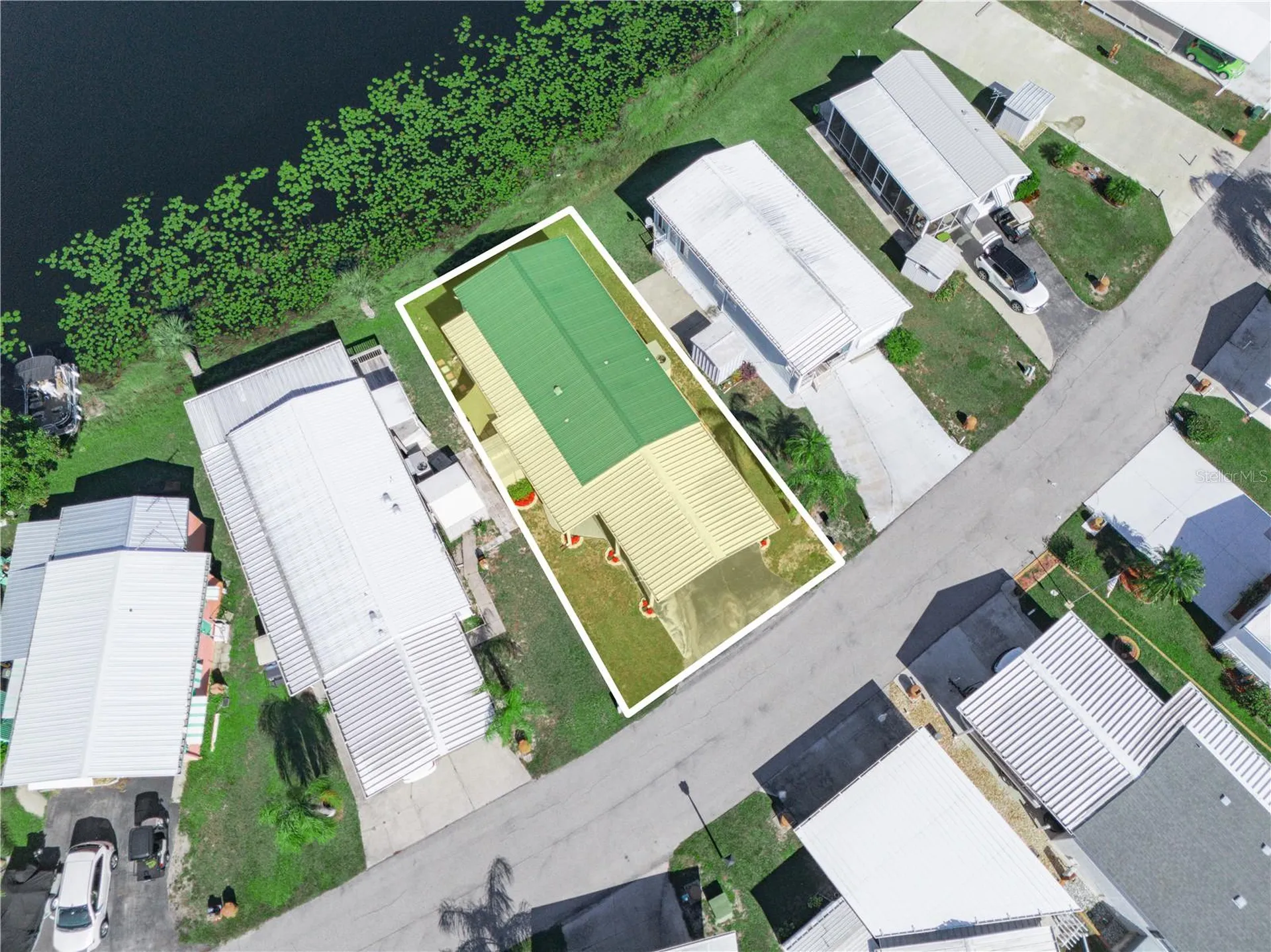 16 Queen Of Waters Street Lake Wales FL 33898