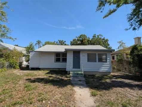 1425 11th Avenue S St Petersburg FL 33705