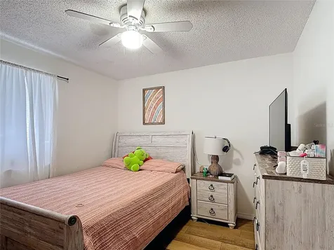 1803 Foxhall Circle Kissimmee FL 34741