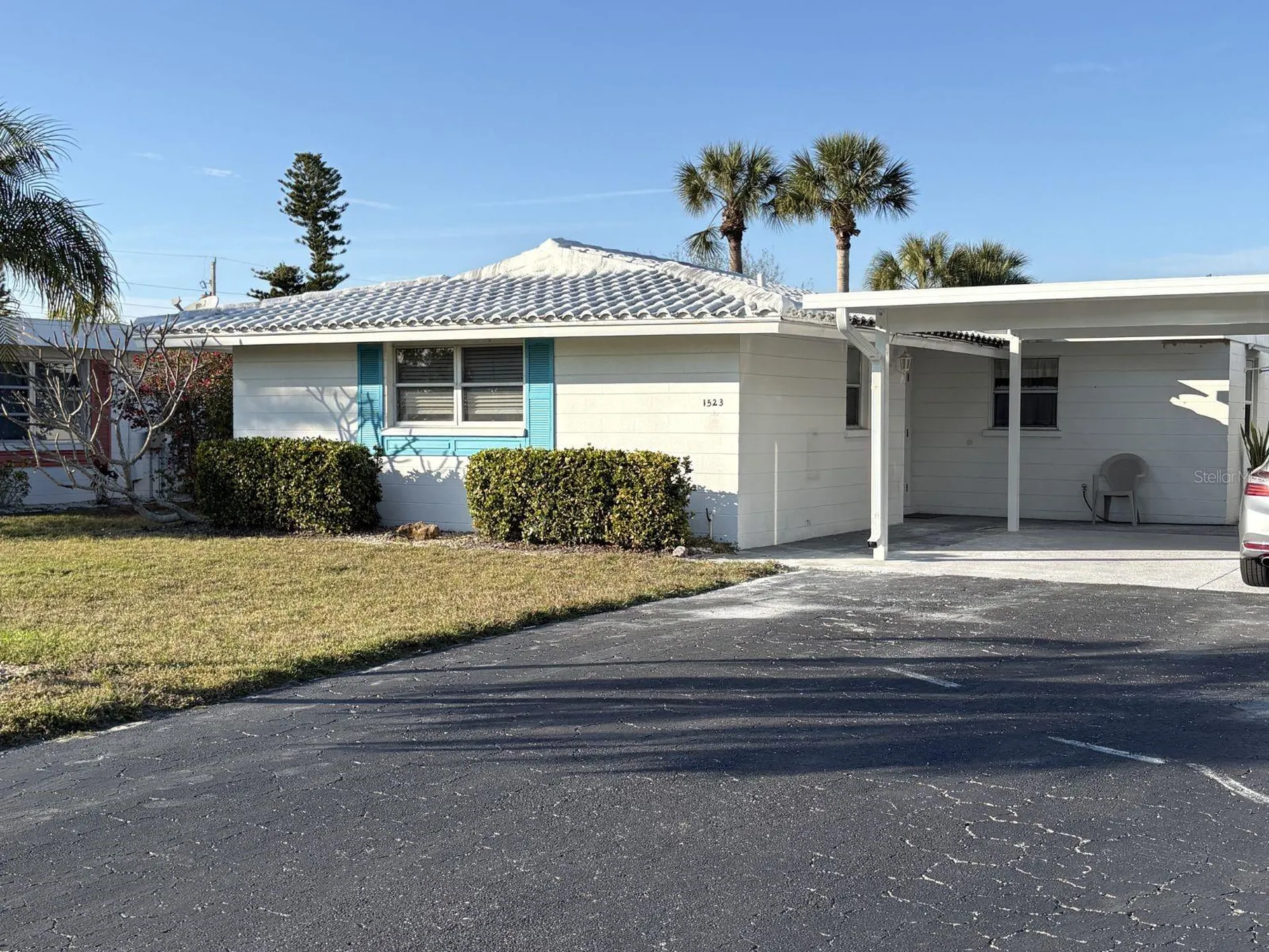 1523 Lakeside Drive Venice FL 34293