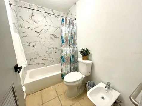 Cond Cala De Hucares Naguabo PR 00718