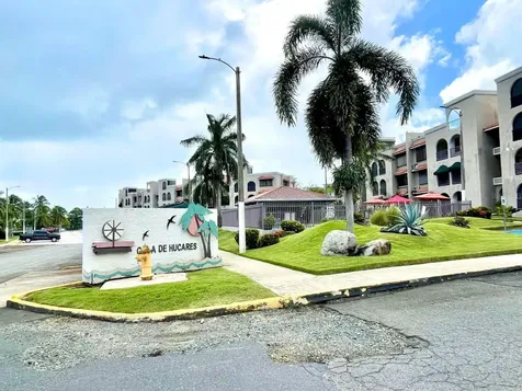 Cond Cala De Hucares Naguabo PR 00718