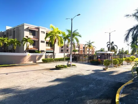 Cond Cala De Hucares Naguabo PR 00718