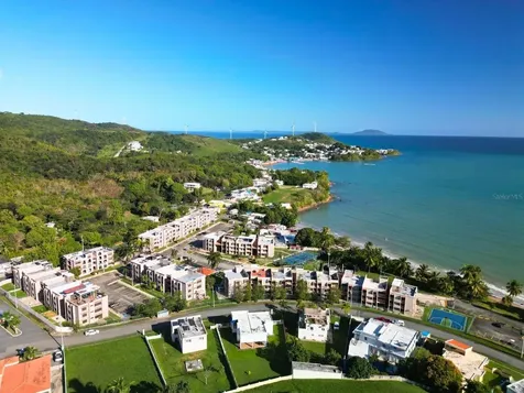 Cond Cala De Hucares Naguabo PR 00718