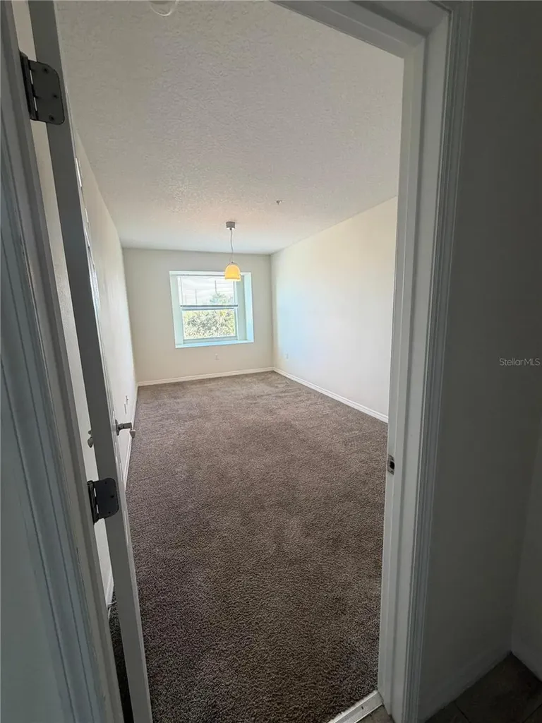 2121 Mccoy Road Orlando FL 32809