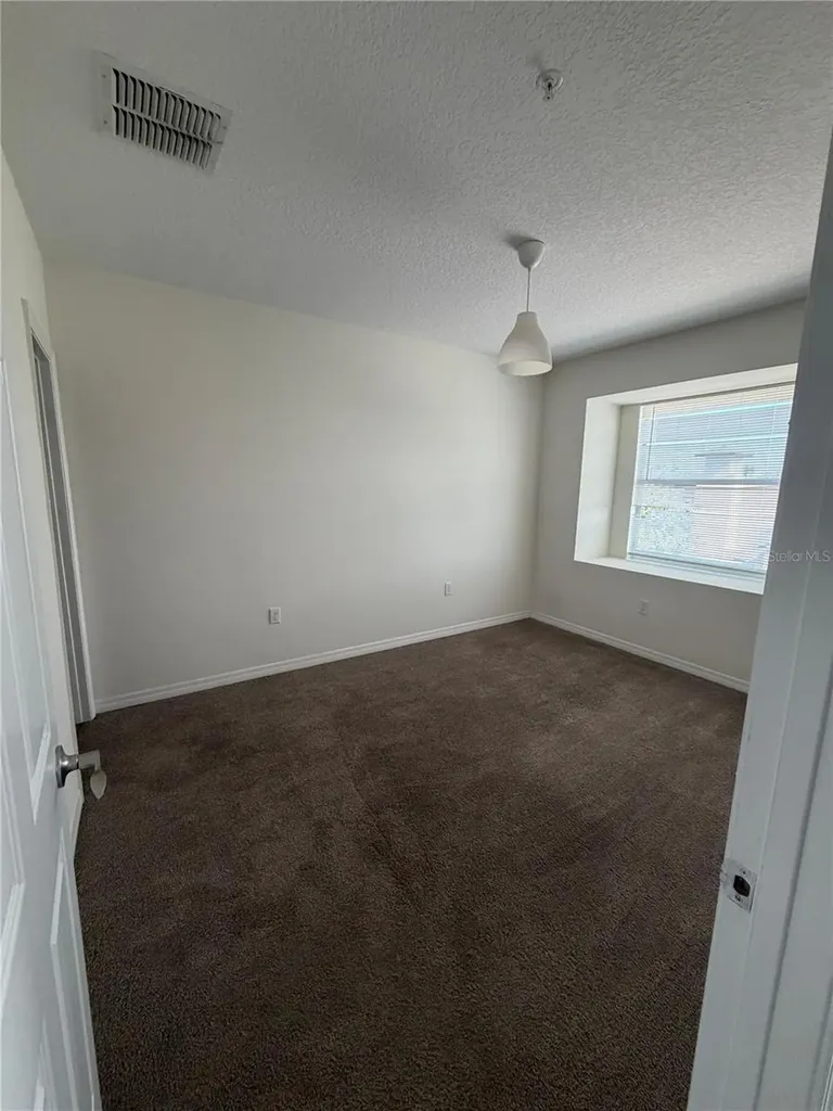 2121 Mccoy Road Orlando FL 32809