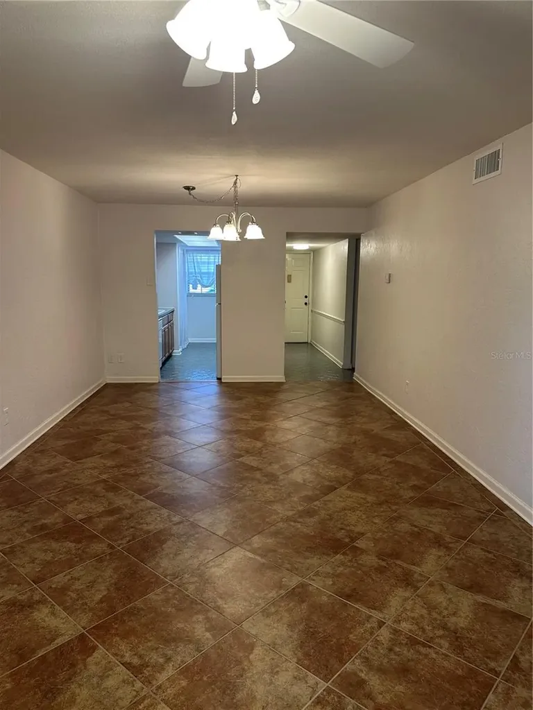 118 S Halifax Avenue Daytona Beach FL 32118