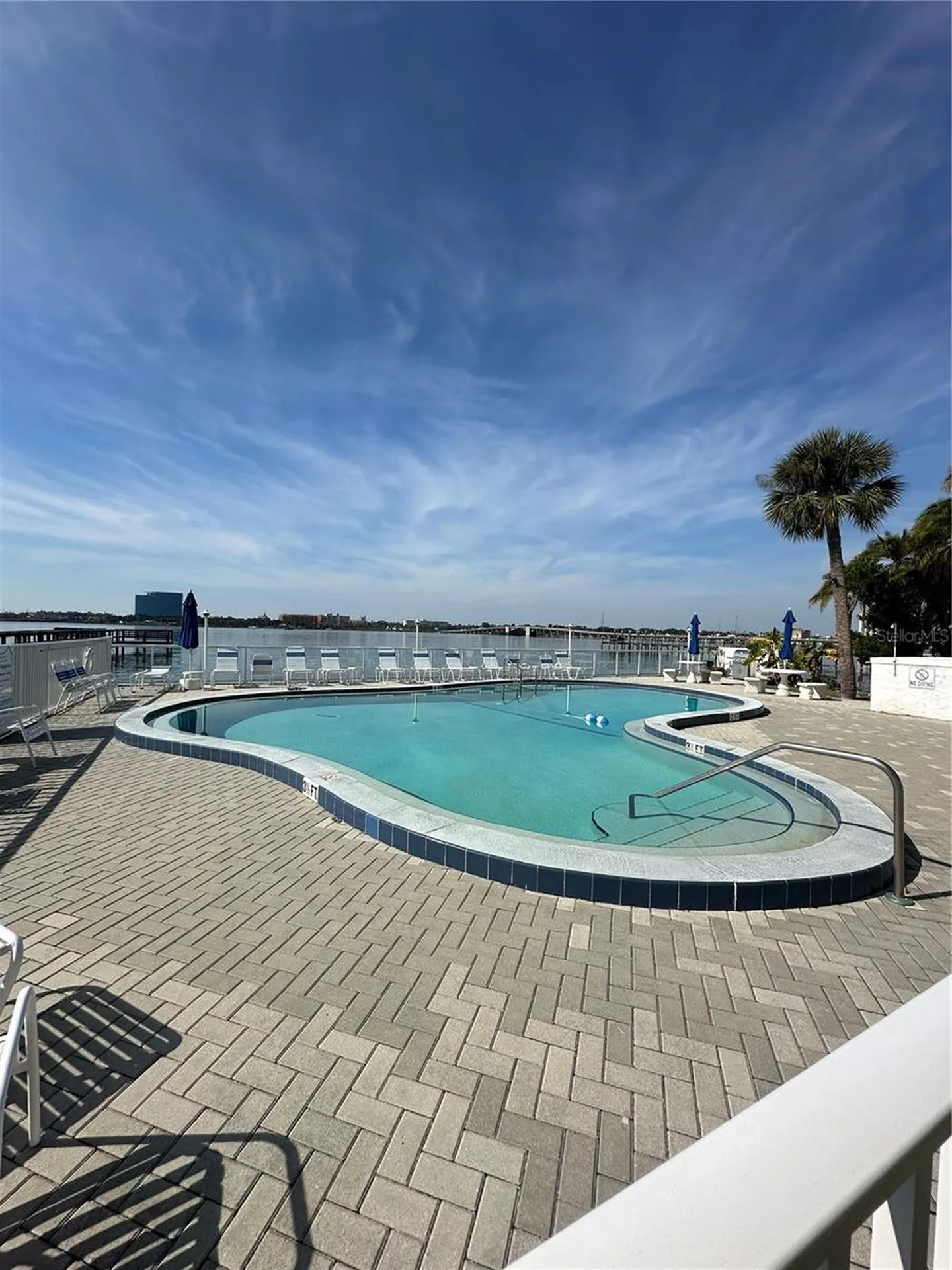 118 S Halifax Avenue Daytona Beach FL 32118