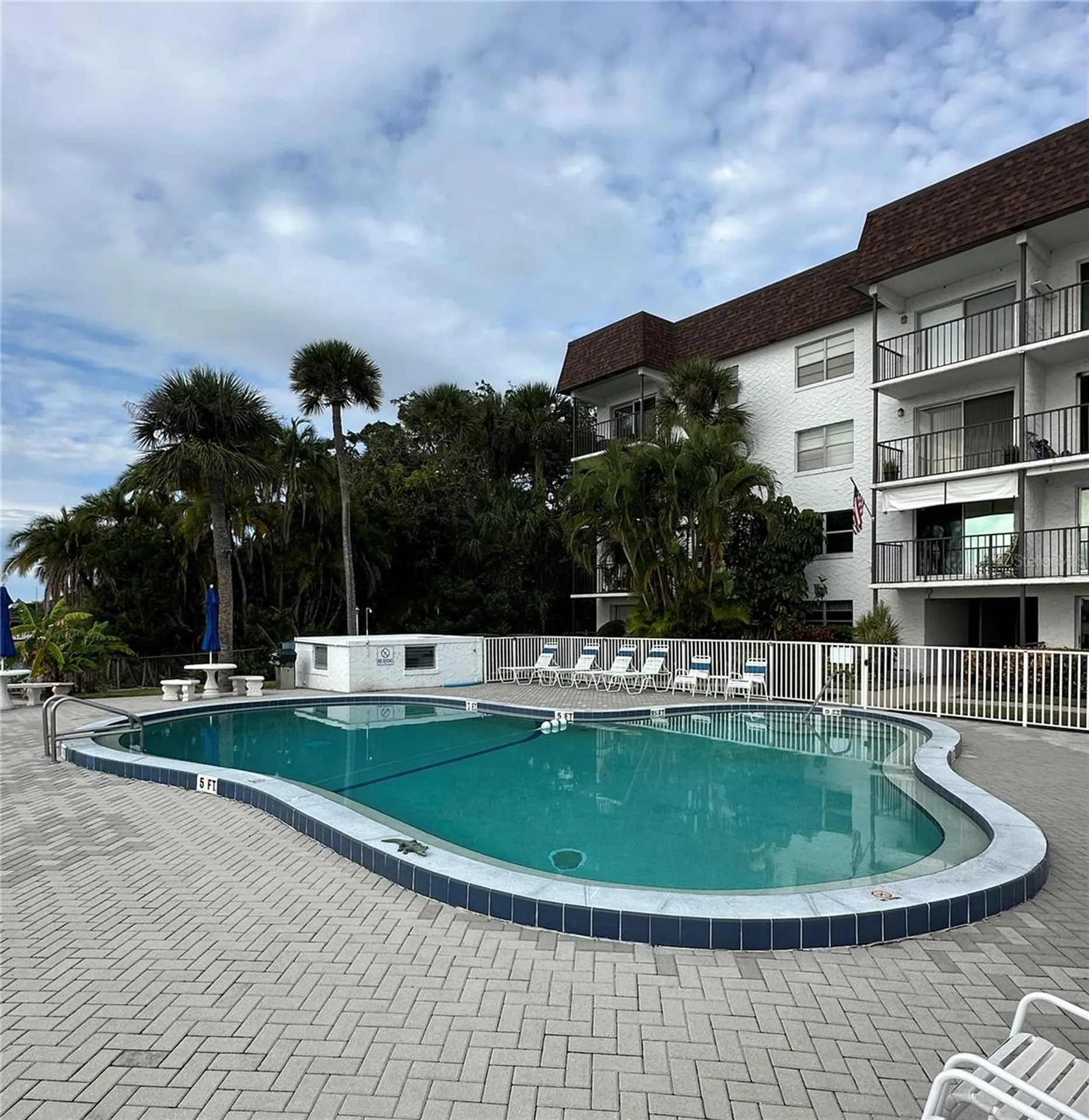 118 S Halifax Avenue Daytona Beach FL 32118