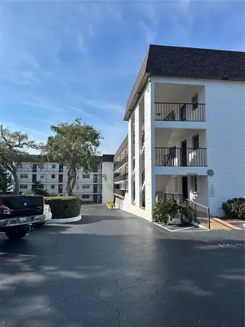 118 S Halifax Avenue Daytona Beach FL 32118