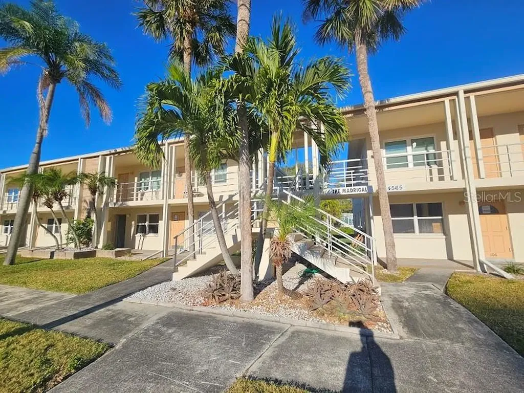 4565 Duhme Road St Petersburg FL 33708