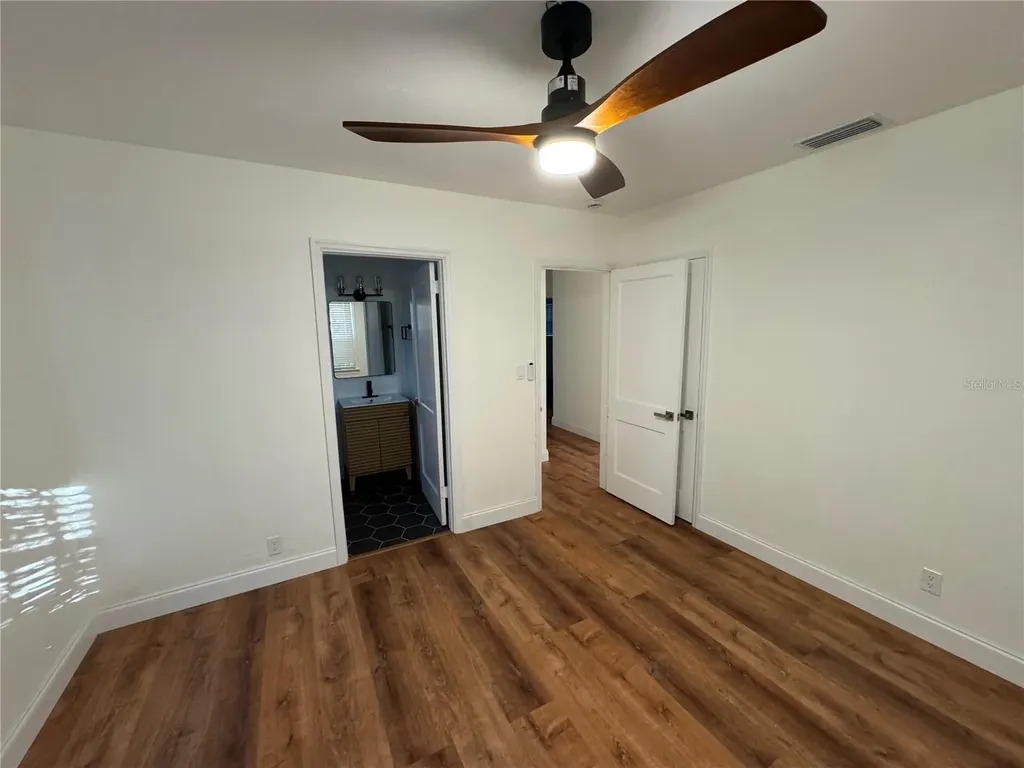 1119 Newton Avenue S St Petersburg FL 33705