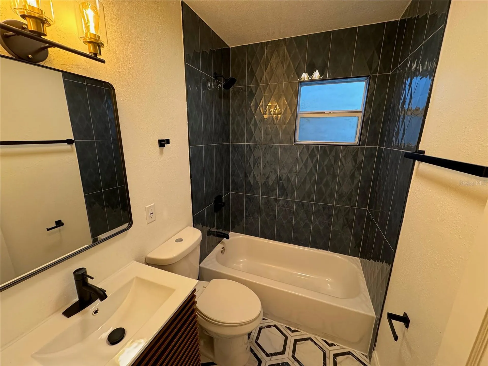 1119 Newton Avenue S St Petersburg FL 33705