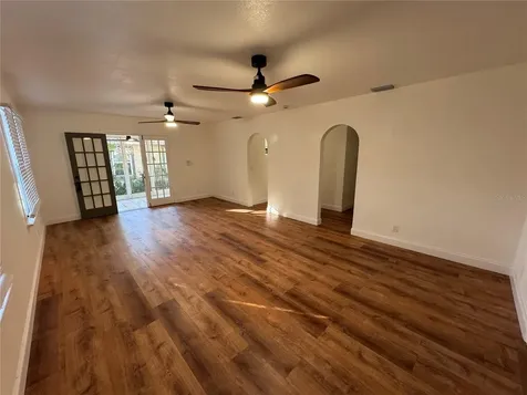 1119 Newton Avenue S St Petersburg FL 33705