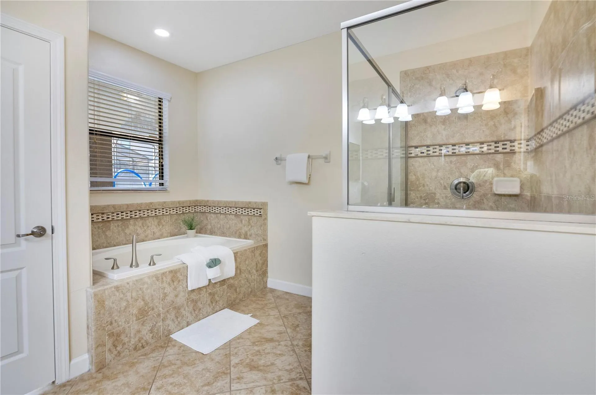 1412 Wexford Way Davenport FL 33896
