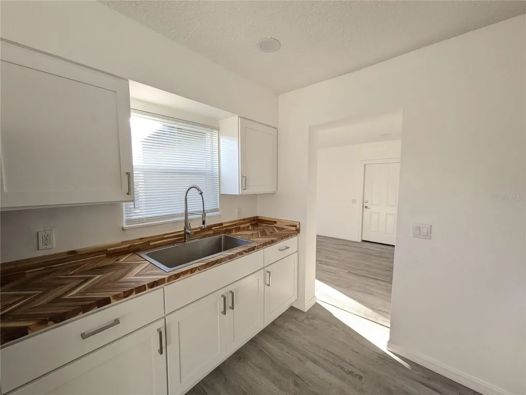 5532 42nd Street E Bradenton FL 34203