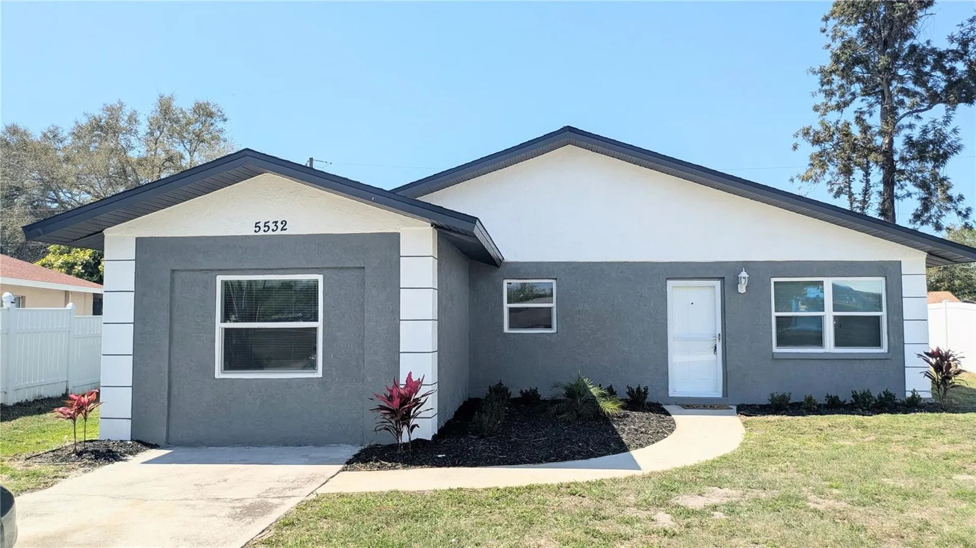 5532 42nd Street E Bradenton FL 34203
