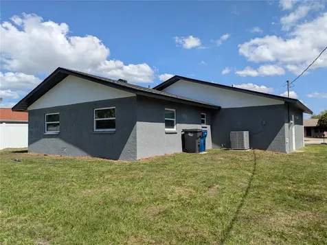 5532 42nd Street E Bradenton FL 34203