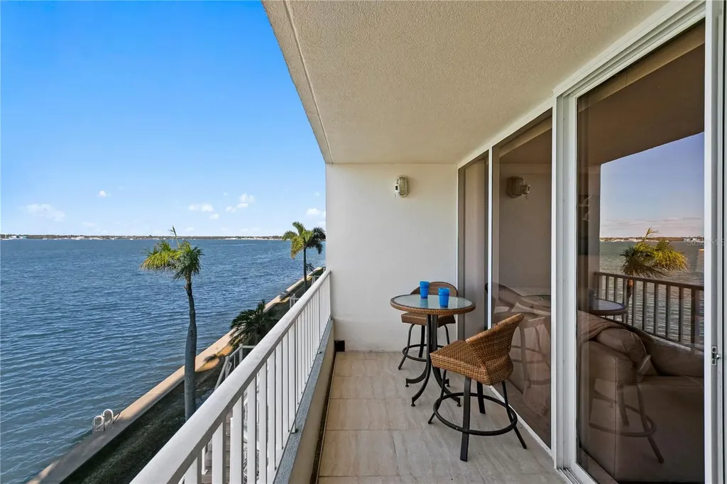 5279 Isla Key Boulevard S St Petersburg FL 33715