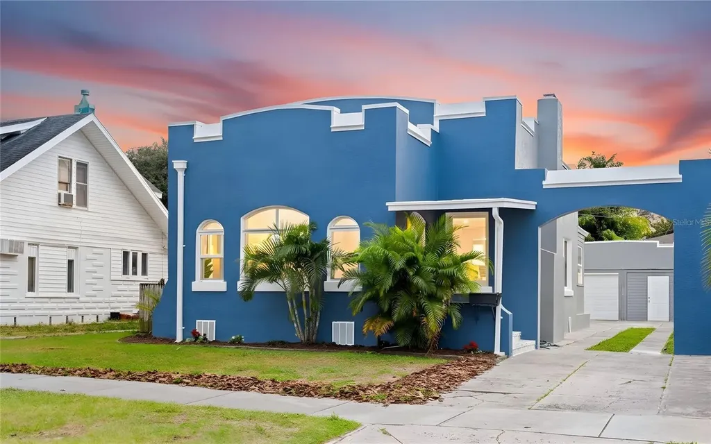 1120 17th Avenue N St Petersburg FL 33704
