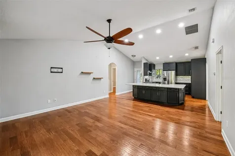 116 W 5th Street Chuluota FL 32766