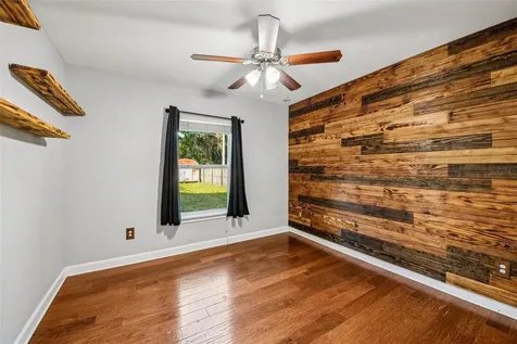 116 W 5th Street Chuluota FL 32766