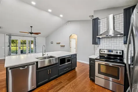 116 W 5th Street Chuluota FL 32766