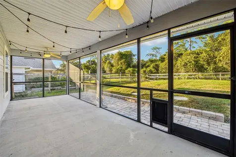 116 W 5th Street Chuluota FL 32766