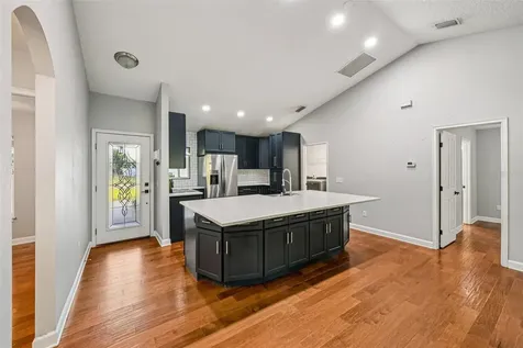 116 W 5th Street Chuluota FL 32766